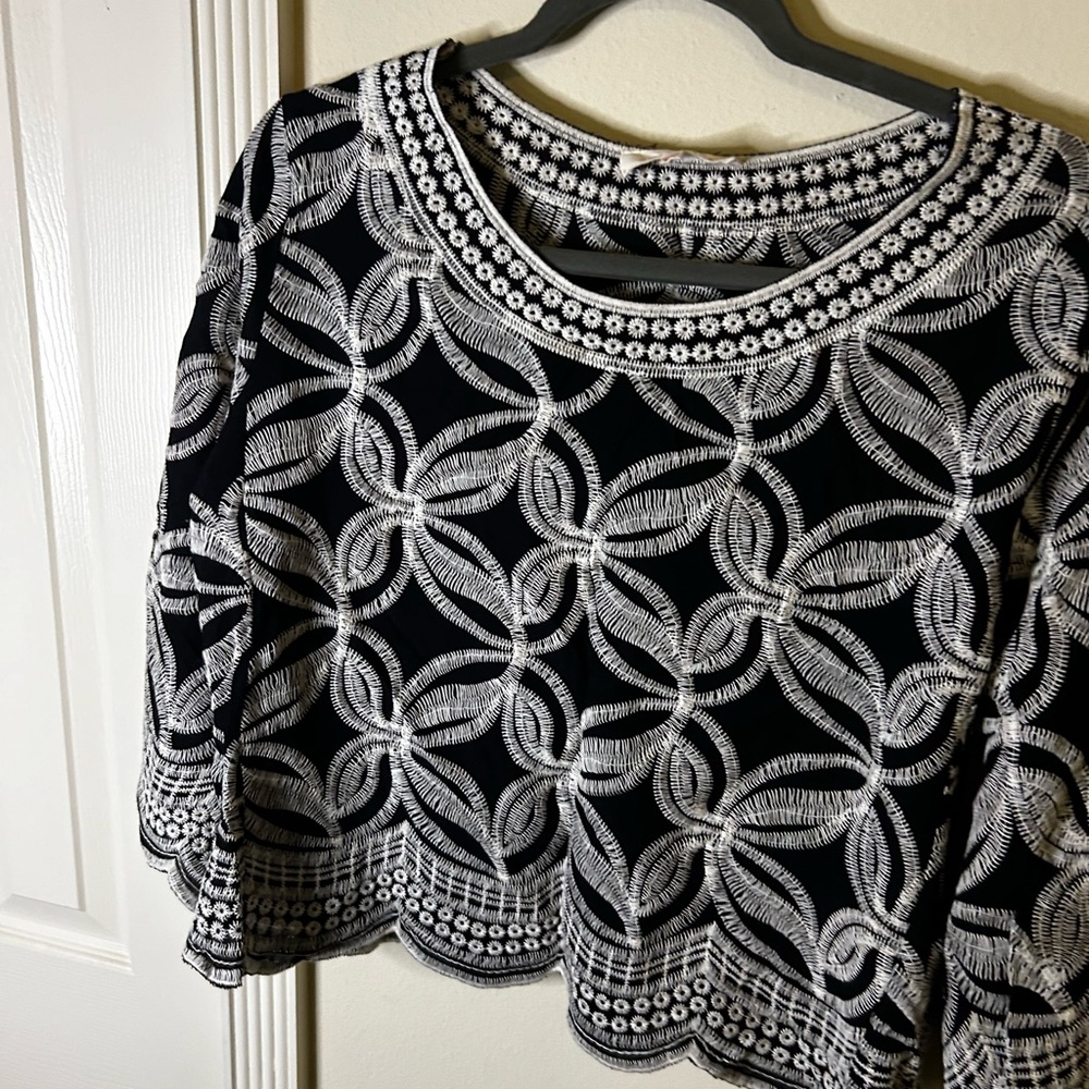 2 piece skirt set size XL black / white